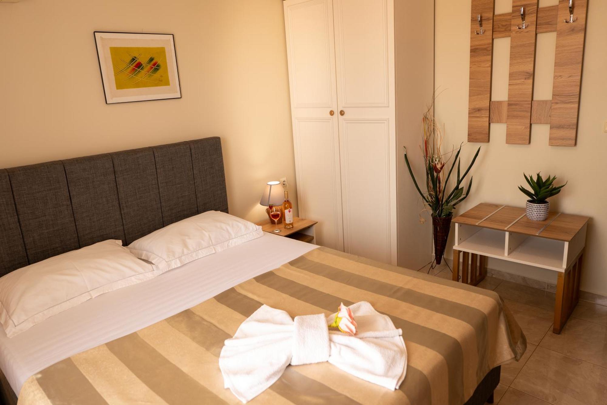 Rodos House Hotel Pomorie Exterior photo